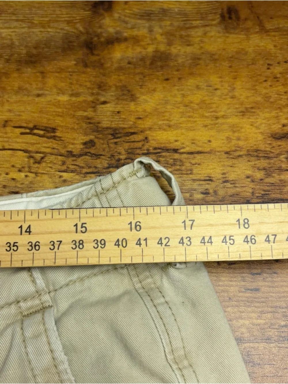 Y2K Abercrombie and Fitch Cargo Shorts Mens Size 33 Cream White Utility Distress